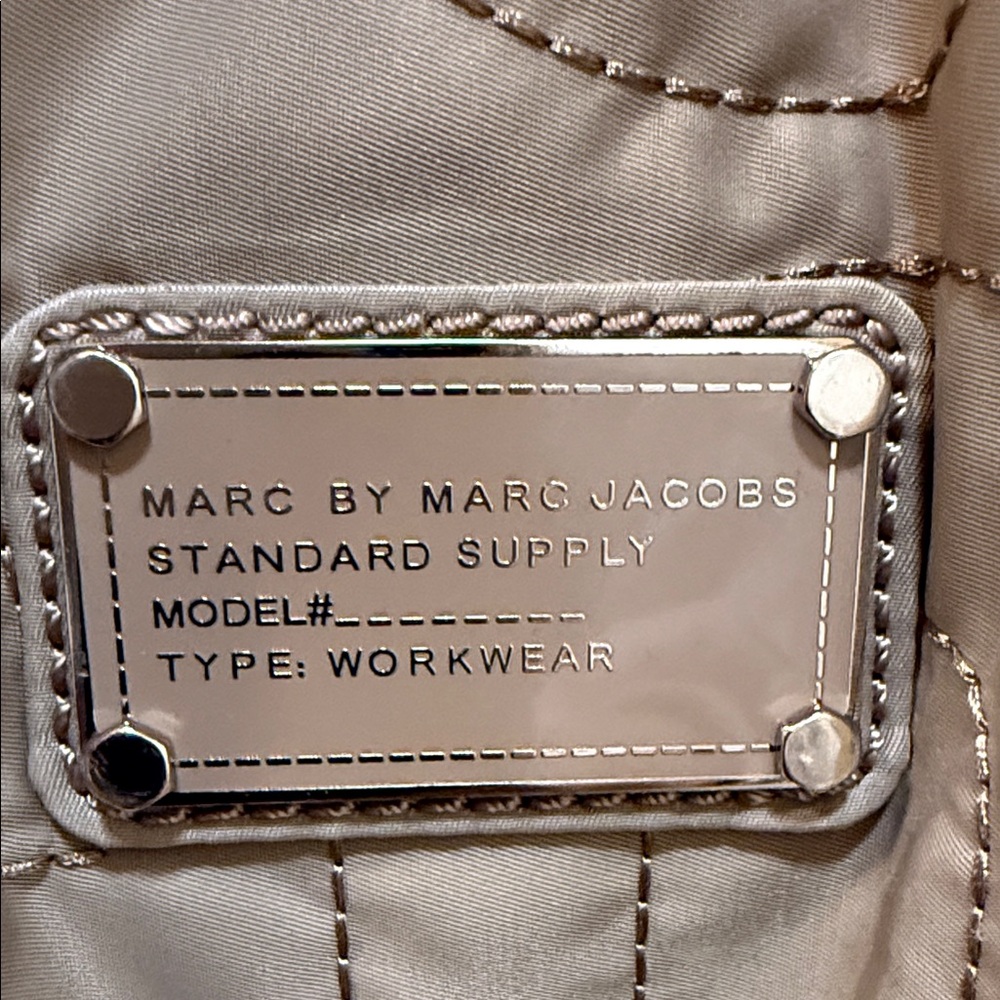 Marc Jacobs Quilted Gray Tote Bag - Picture 7 of 10